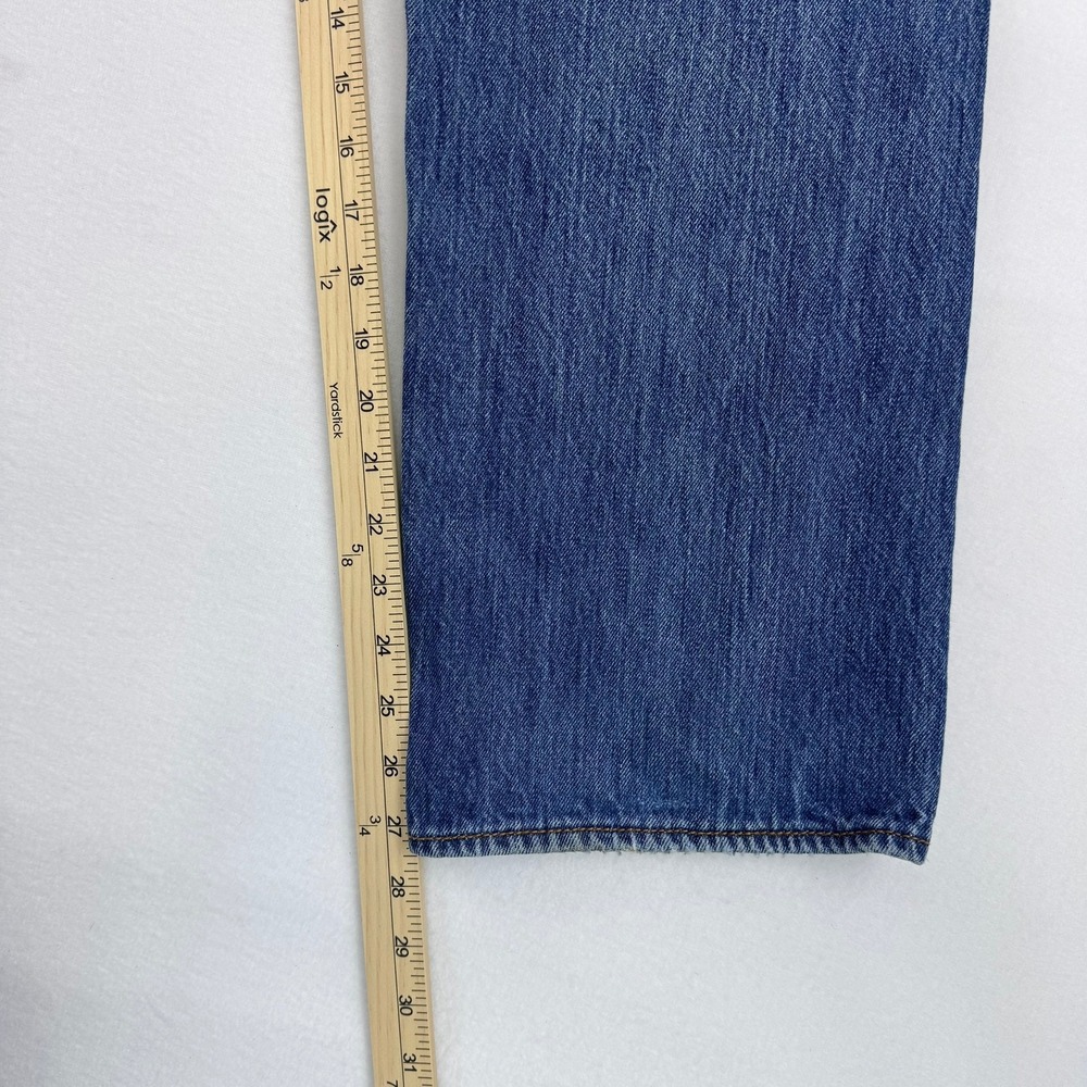 Levis 501 Original Fit Mens Blue Denim Straight Leg Button Fly Jeans W40 L30 - Picture 12 of 12